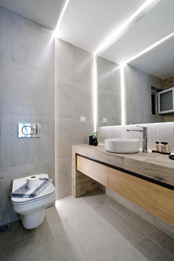 Elegant Big Apartment In Athens Center With Balcony מראה חיצוני תמונה