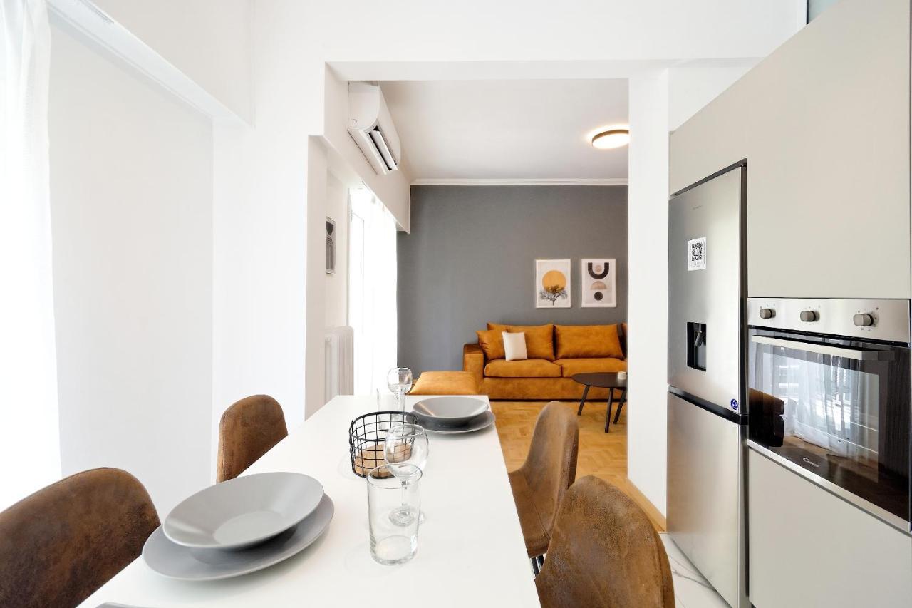 Elegant Big Apartment In Athens Center With Balcony מראה חיצוני תמונה